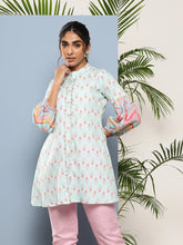 Blue & Pink Floral Printed Tunic-AHTUCRDP-8101